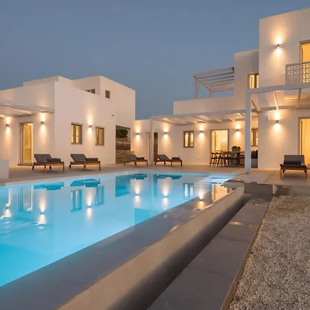 Beautiful Paros 2 Bedroom Nirvana Breathtaking Sea Views Great For Couples Naousa Villa Livadia (Paros)