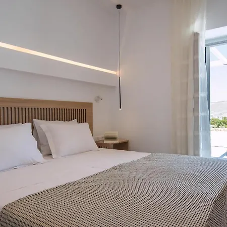Villa Beautiful Paros 2 Bedroom Nirvana Breathtaking Sea Views Great For Couples Naousa